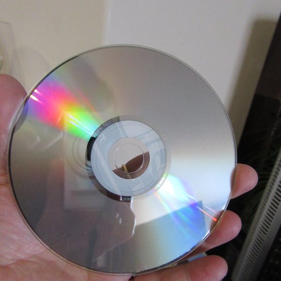 Grand Theft Auto III- 2 Disks - Picture 2 of 7